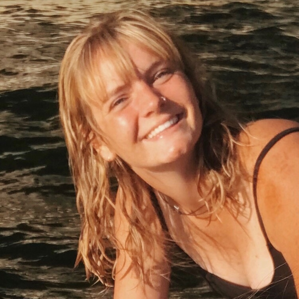 Meet your Posher, Ashley